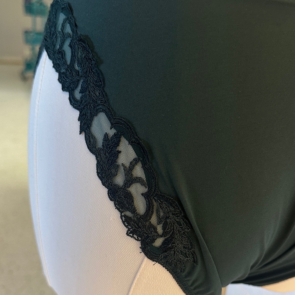 La Perla Dark Green Lace Lingerie Set - Picture 10 of 12